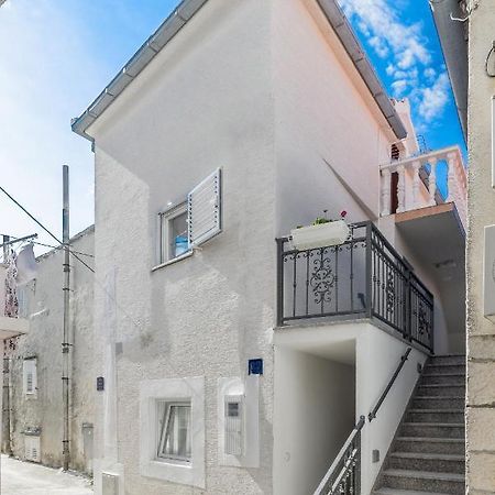 Apartments By The Sea Baska Voda, Makarska - 17570 外观 照片