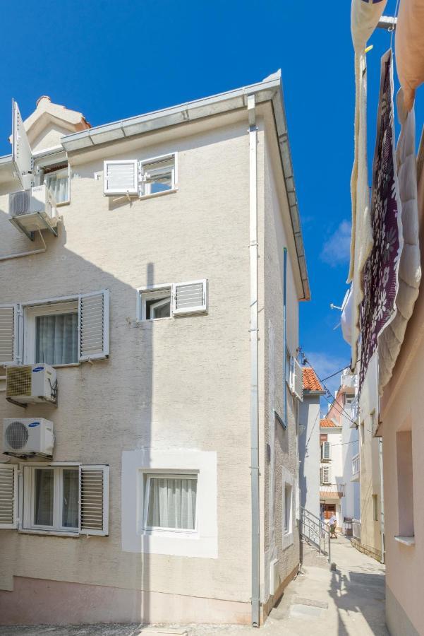 Apartments By The Sea Baska Voda, Makarska - 17570 外观 照片