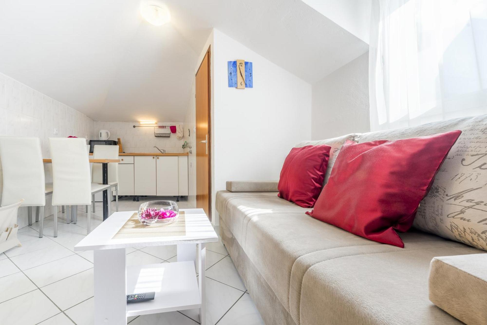 Apartments By The Sea Baska Voda, Makarska - 17570 客房 照片